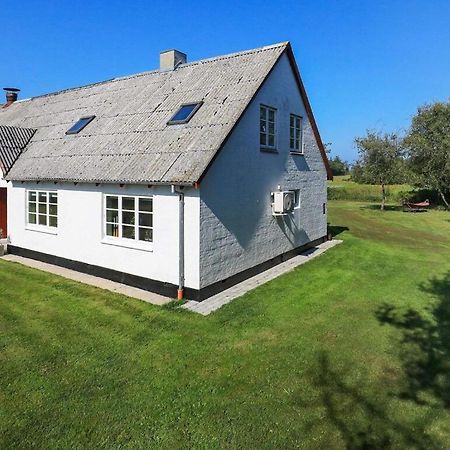 6 Person Holiday Home In Hj Rring Hjørring Esterno foto