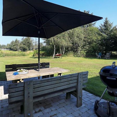 6 Person Holiday Home In Hj Rring Hjørring Esterno foto