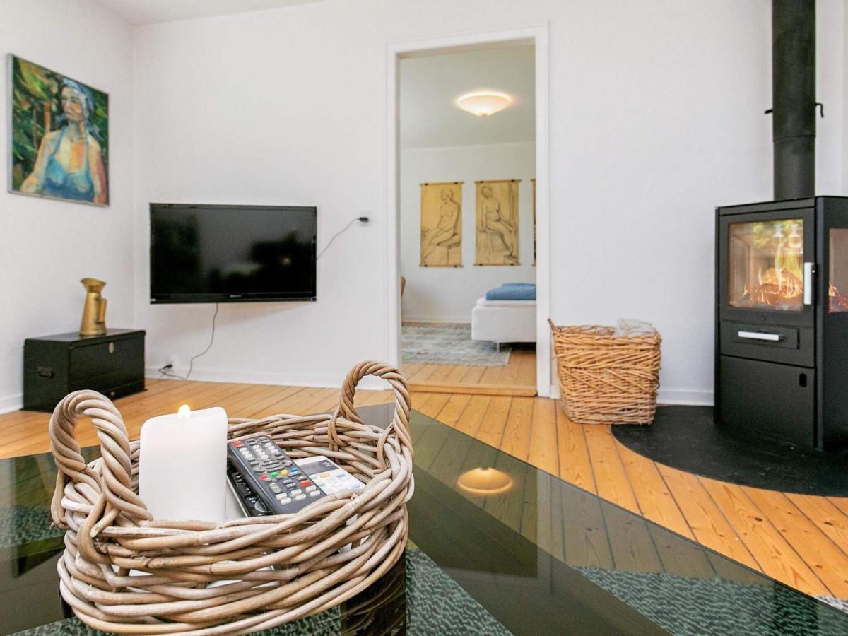 6 Person Holiday Home In Hj Rring Hjørring Esterno foto